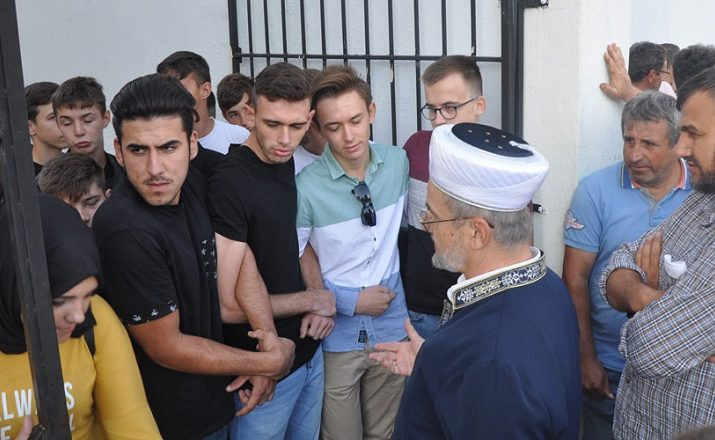 Resmi büyütmek için tıklayın

Resim Adı:	ayvhqbmj.jpg
Tıklanma:	4
Boyut:	94.0 KB
ID:	757